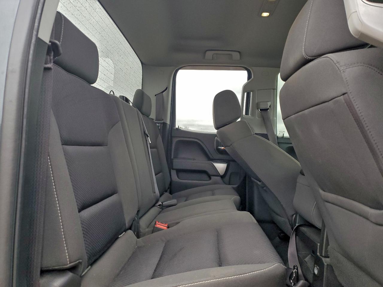 2017 CHEVROLET SILVERADO K1500 LT photo 10