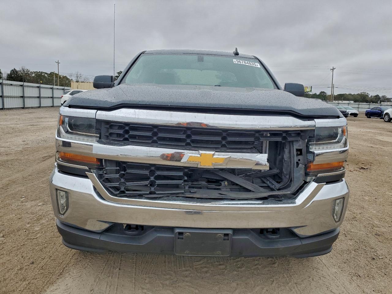 2017 CHEVROLET SILVERADO K1500 LT photo 5