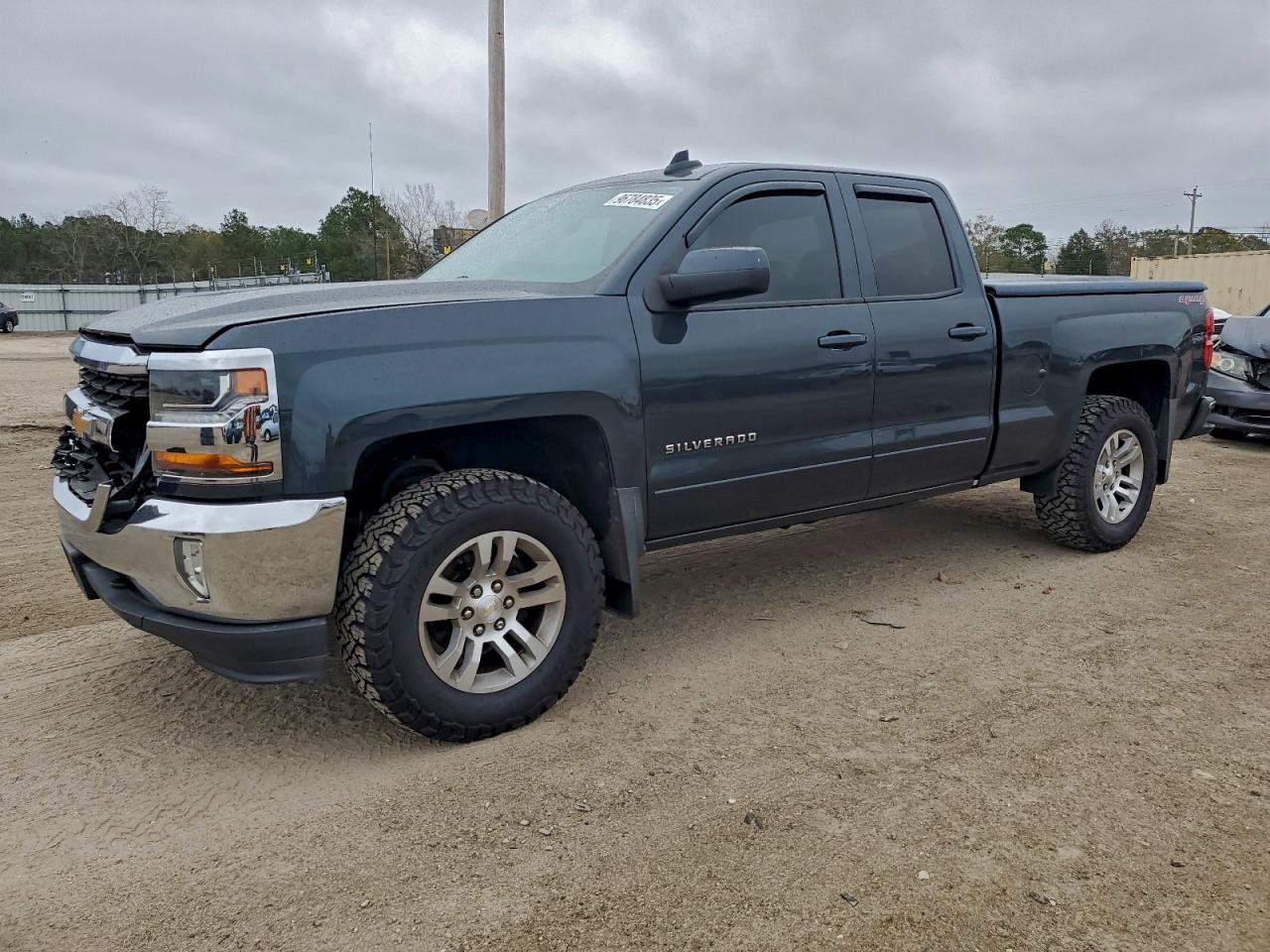 2017 CHEVROLET SILVERADO