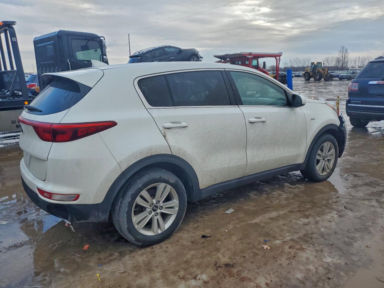 2018 KIA SPORTAGE LX photo 3