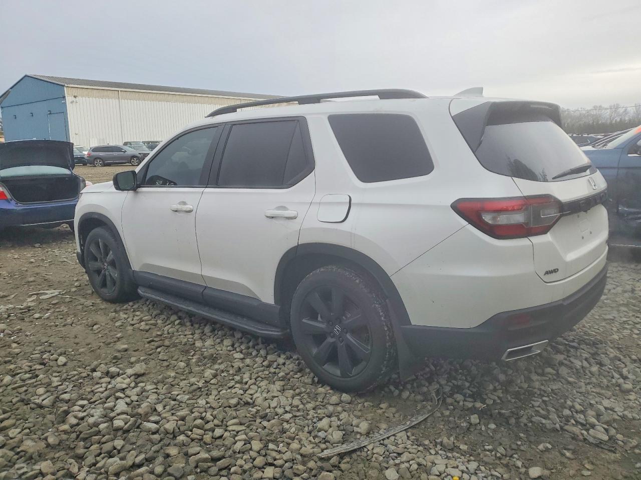 2025 HONDA PILOT BLACK photo 2
