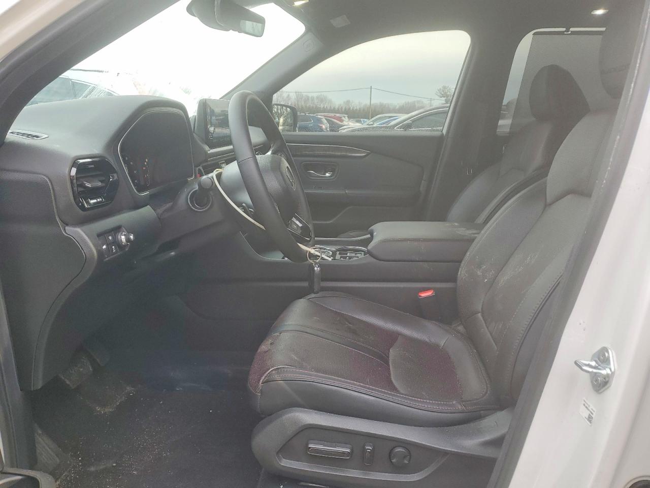 2025 HONDA PILOT BLACK photo 7