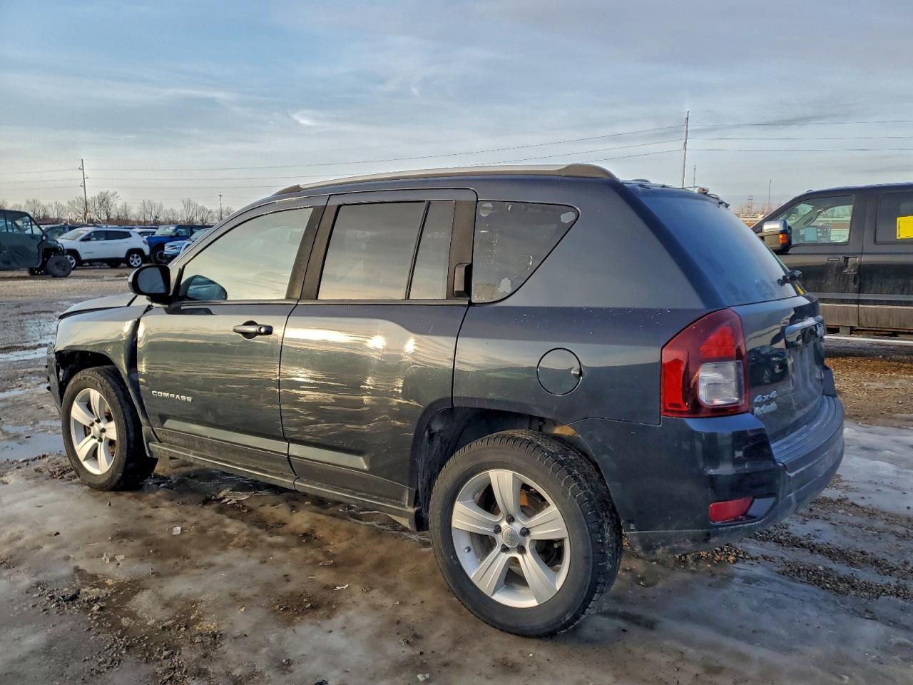 2016 JEEP COMPASS SPORT photo 2