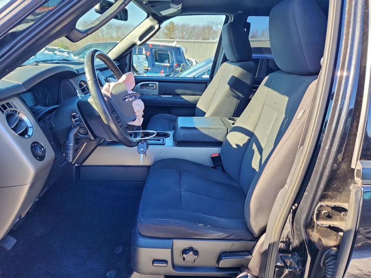 2015 FORD EXPEDITION XLT photo 7