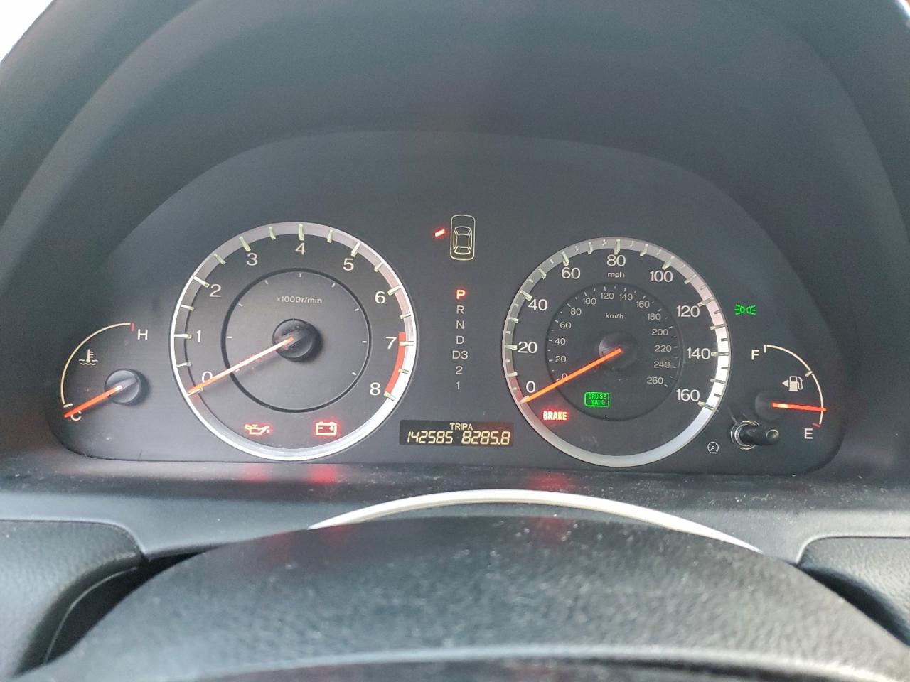 2009 HONDA ACCORD LX photo 9