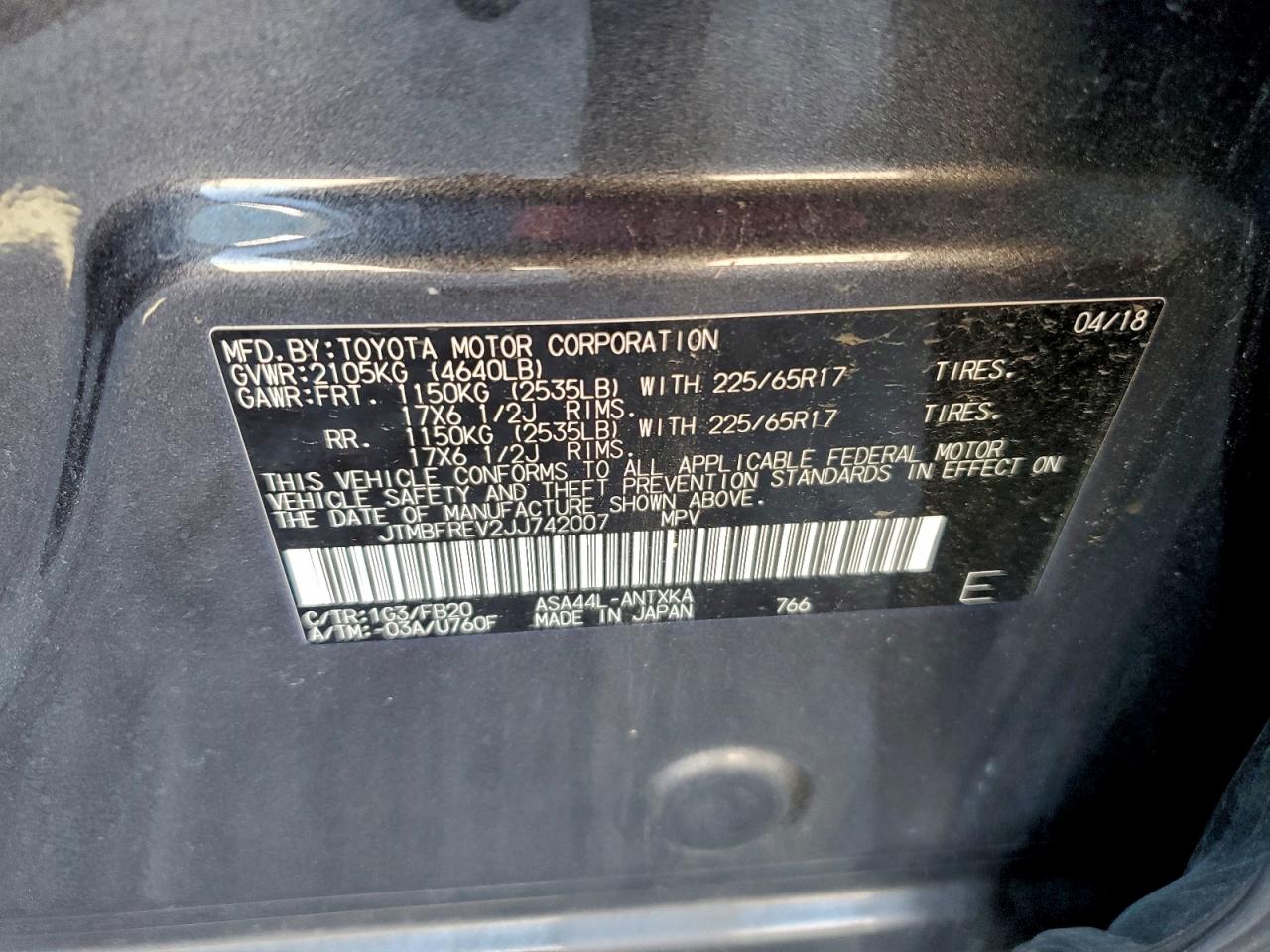 2018 TOYOTA RAV4 LE photo 12