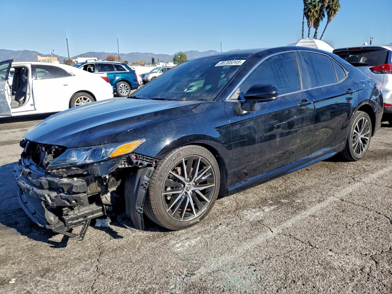 2020 TOYOTA CAMRY