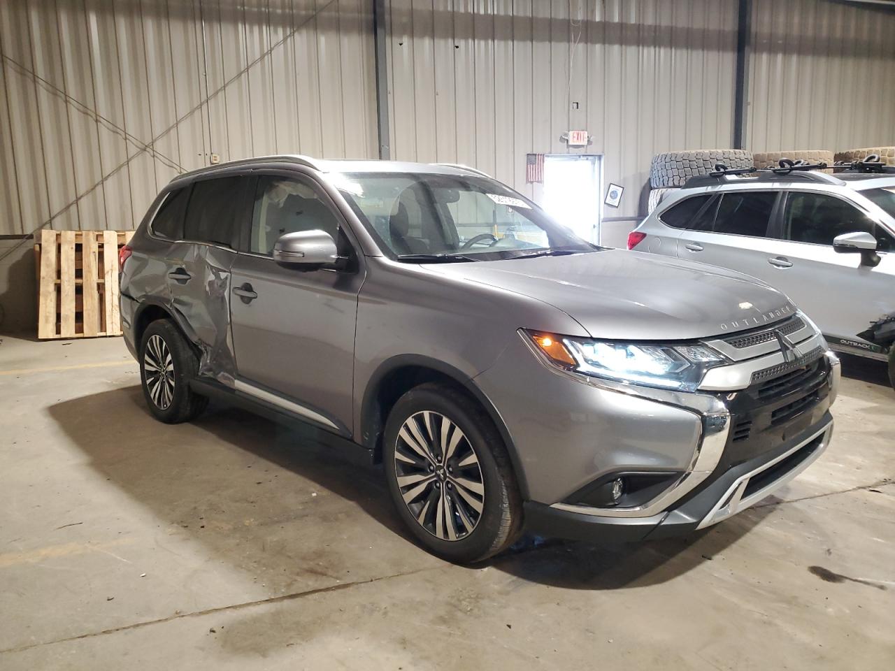 2019 MITSUBISHI OUTLANDER SE photo 4