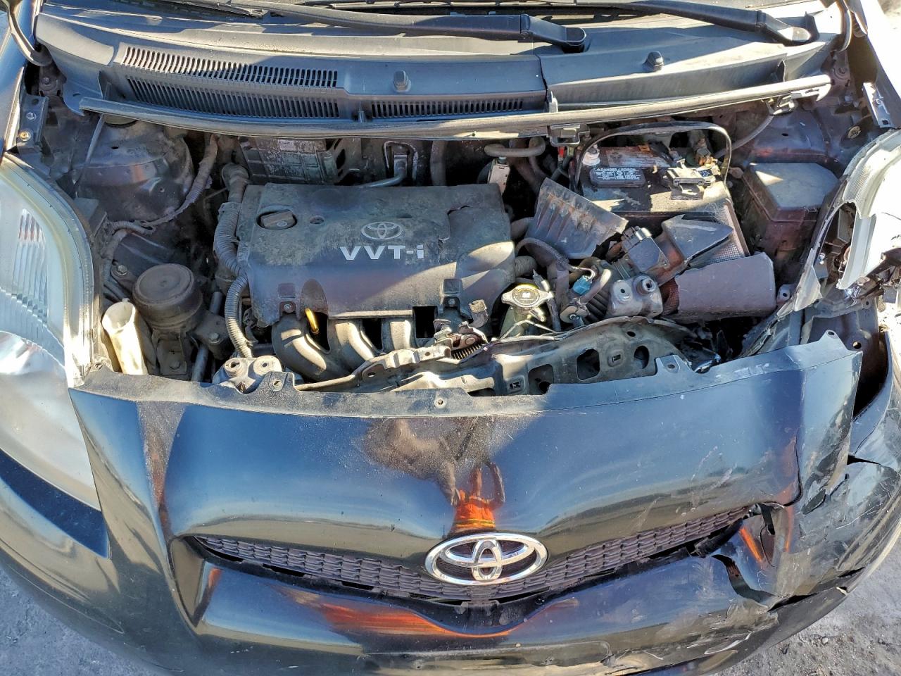 2009 TOYOTA YARIS photo 11