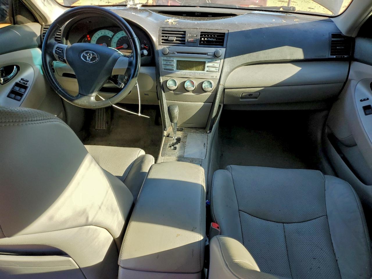 2009 TOYOTA CAMRY BASE photo 8