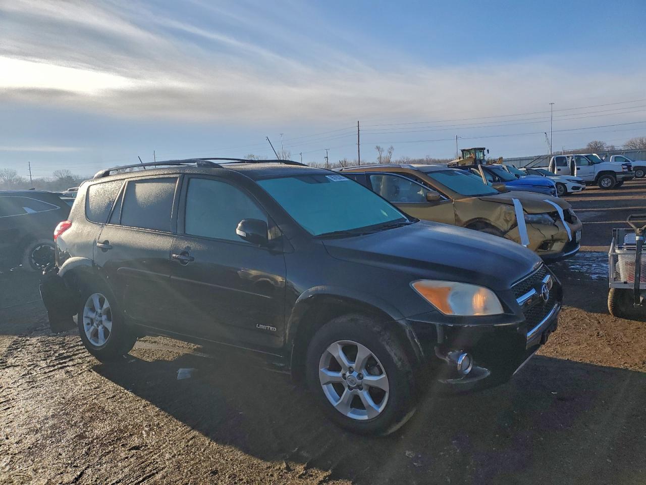 2010 TOYOTA RAV4 LIMITED photo 4