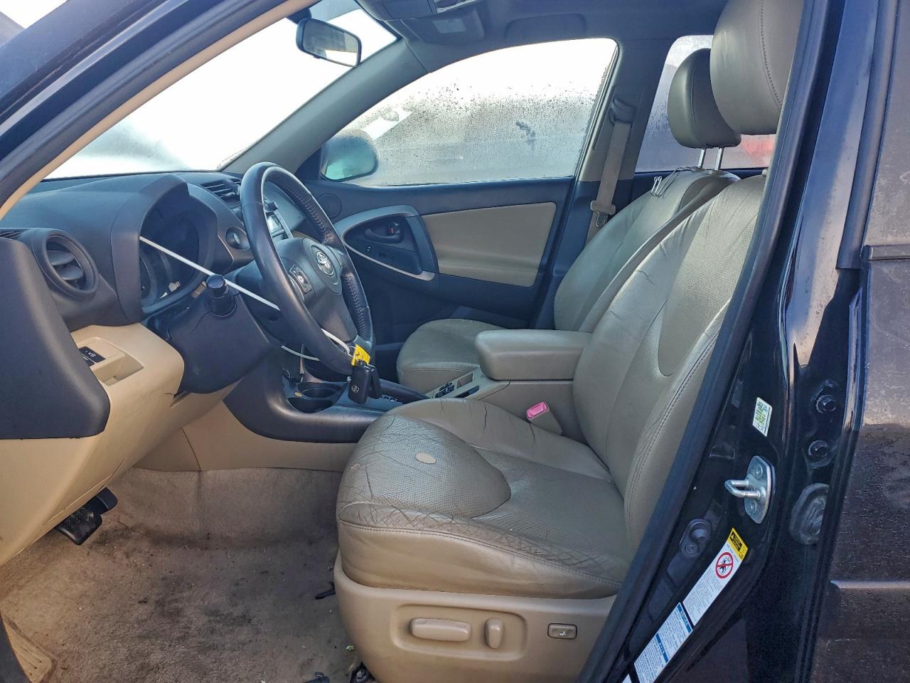 2010 TOYOTA RAV4 LIMITED photo 7