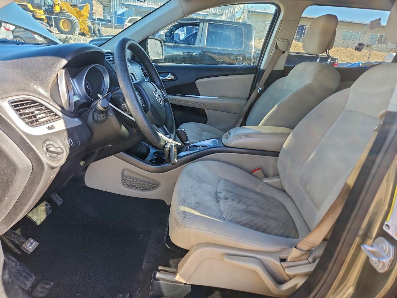 2018 DODGE JOURNEY SXT photo 7