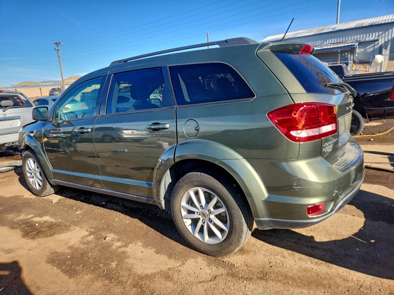 2018 DODGE JOURNEY SXT photo 2
