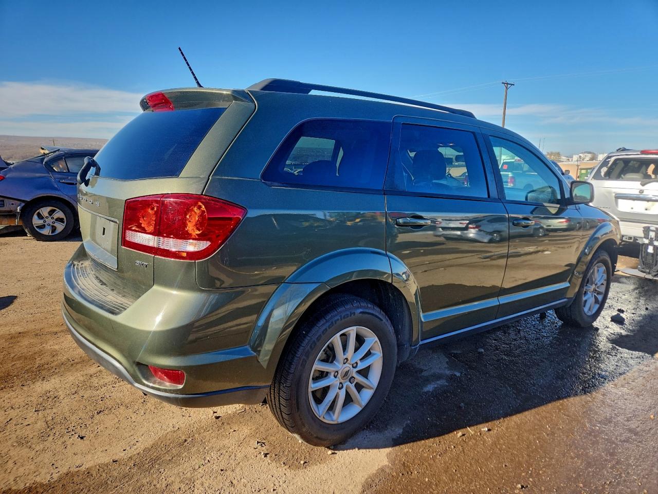2018 DODGE JOURNEY SXT photo 3