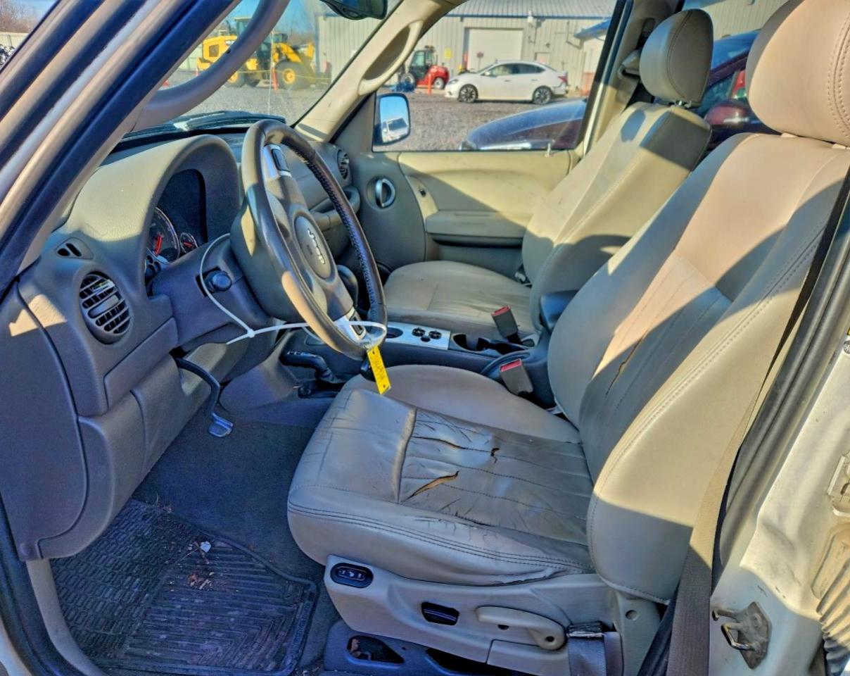 2005 JEEP LIBERTY LIMITED photo 7