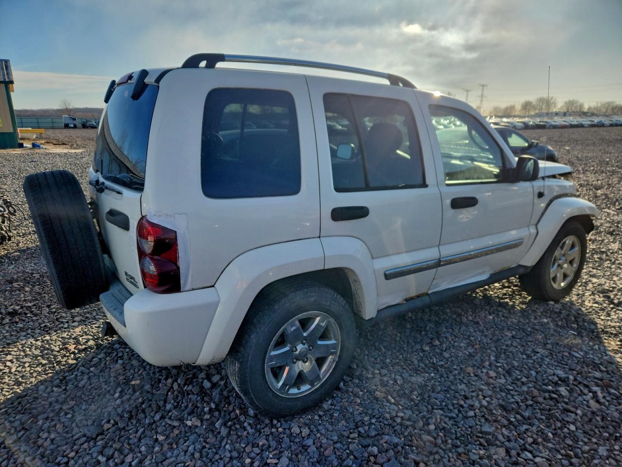 2005 JEEP LIBERTY LIMITED photo 3