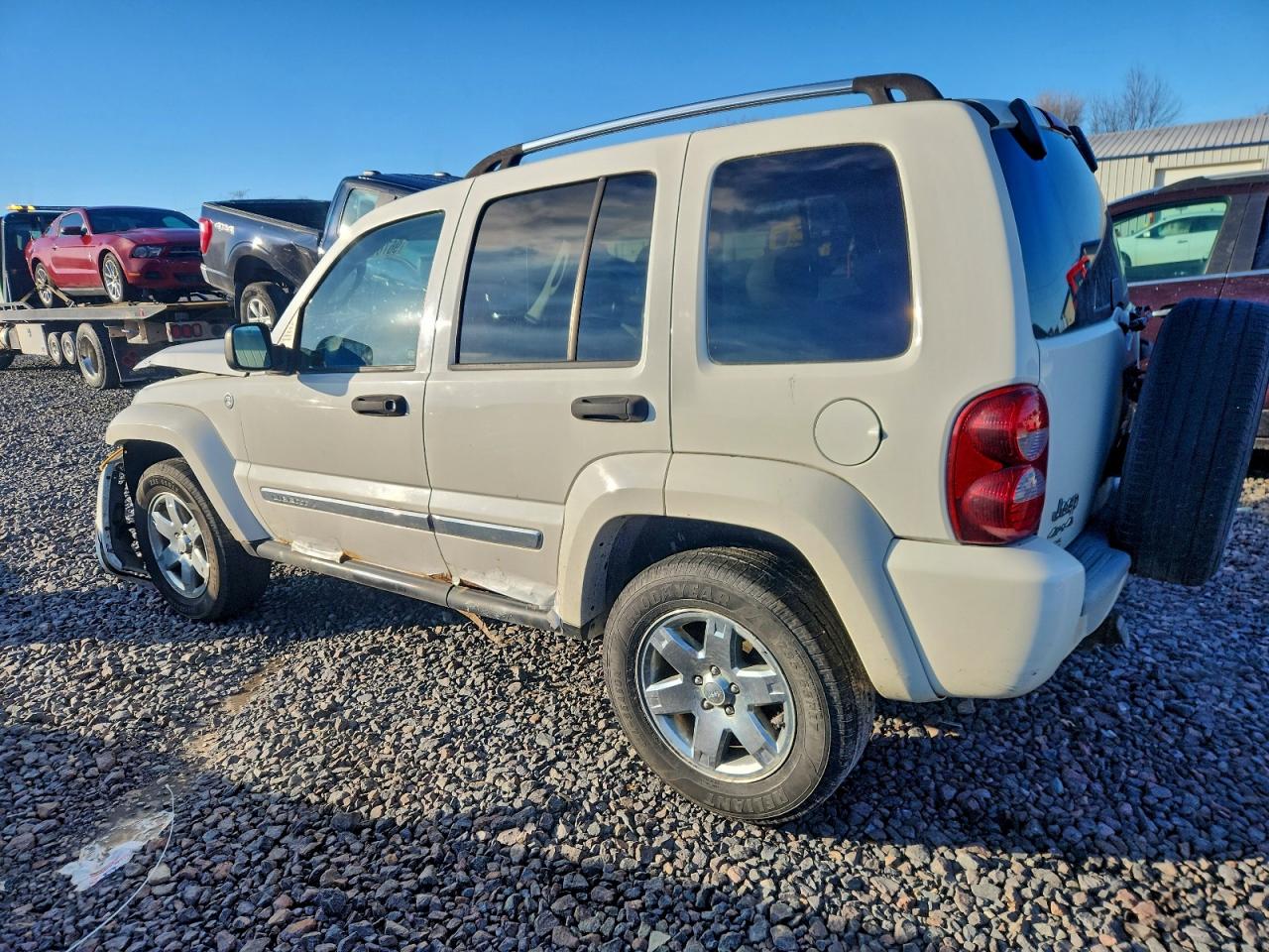 2005 JEEP LIBERTY LIMITED photo 2