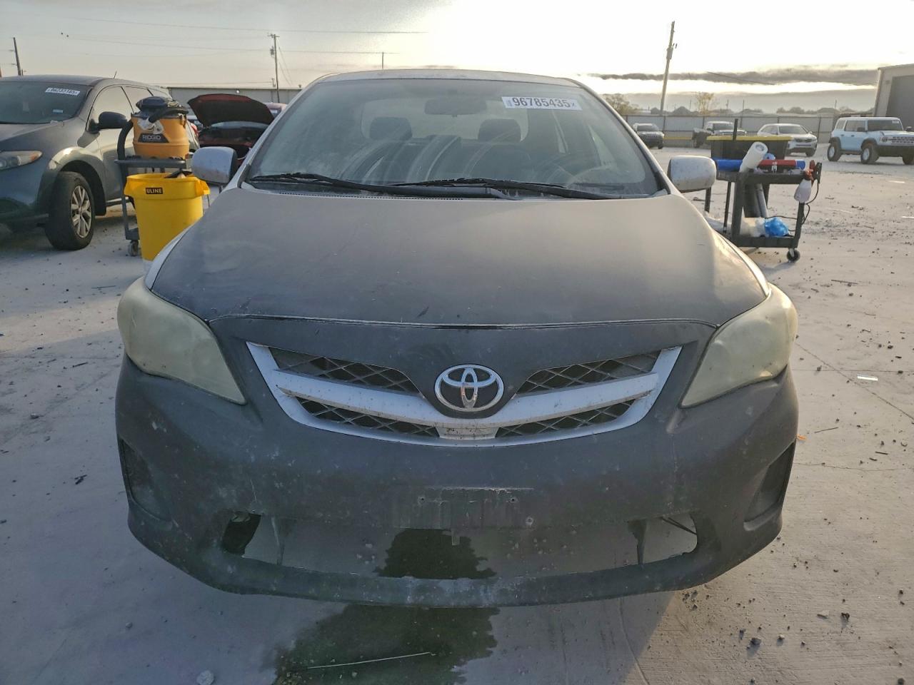 2012 TOYOTA COROLLA BASE photo 5