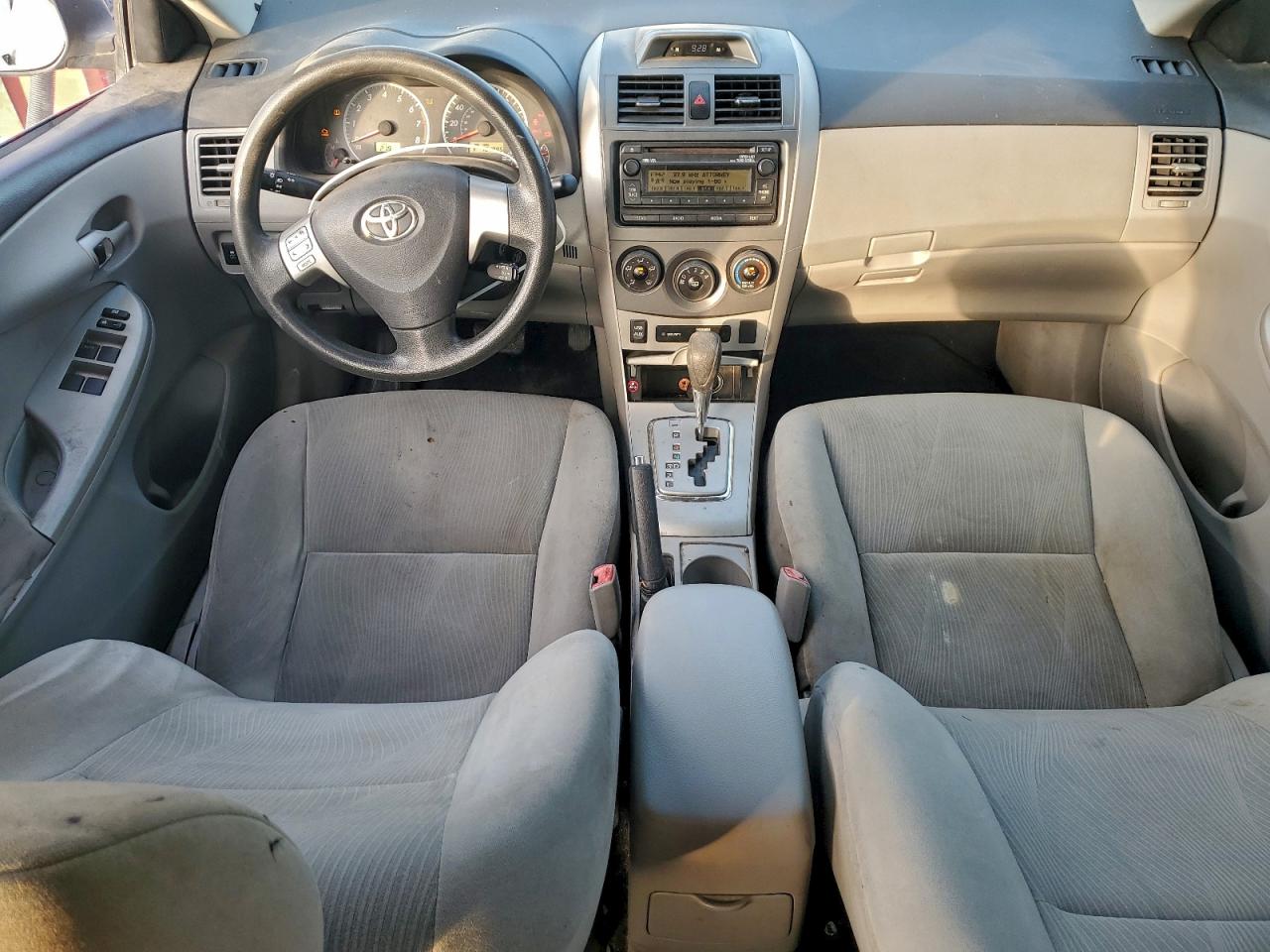 2012 TOYOTA COROLLA BASE photo 8