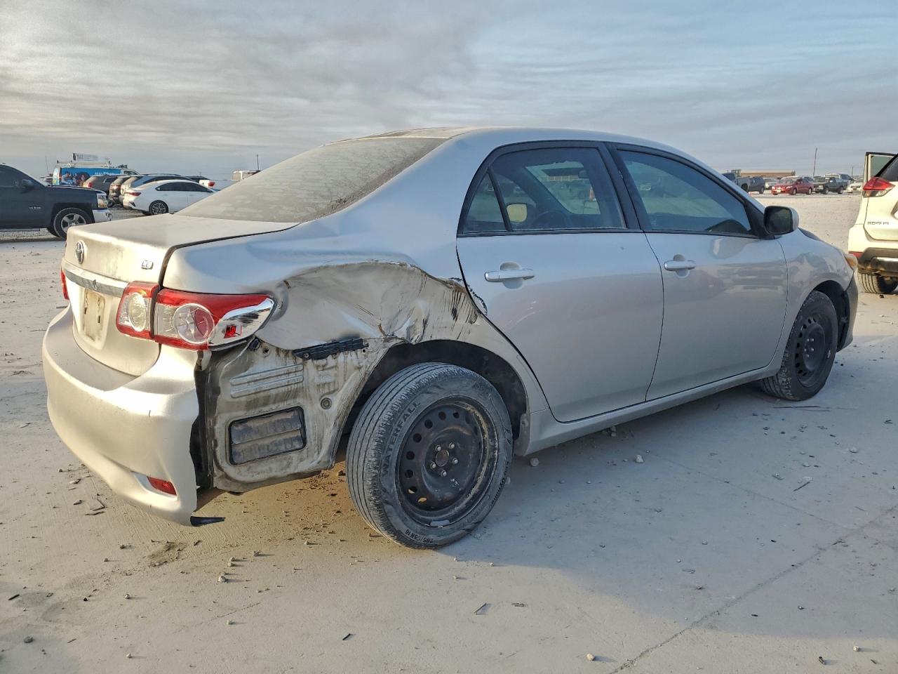 2012 TOYOTA COROLLA BASE photo 3