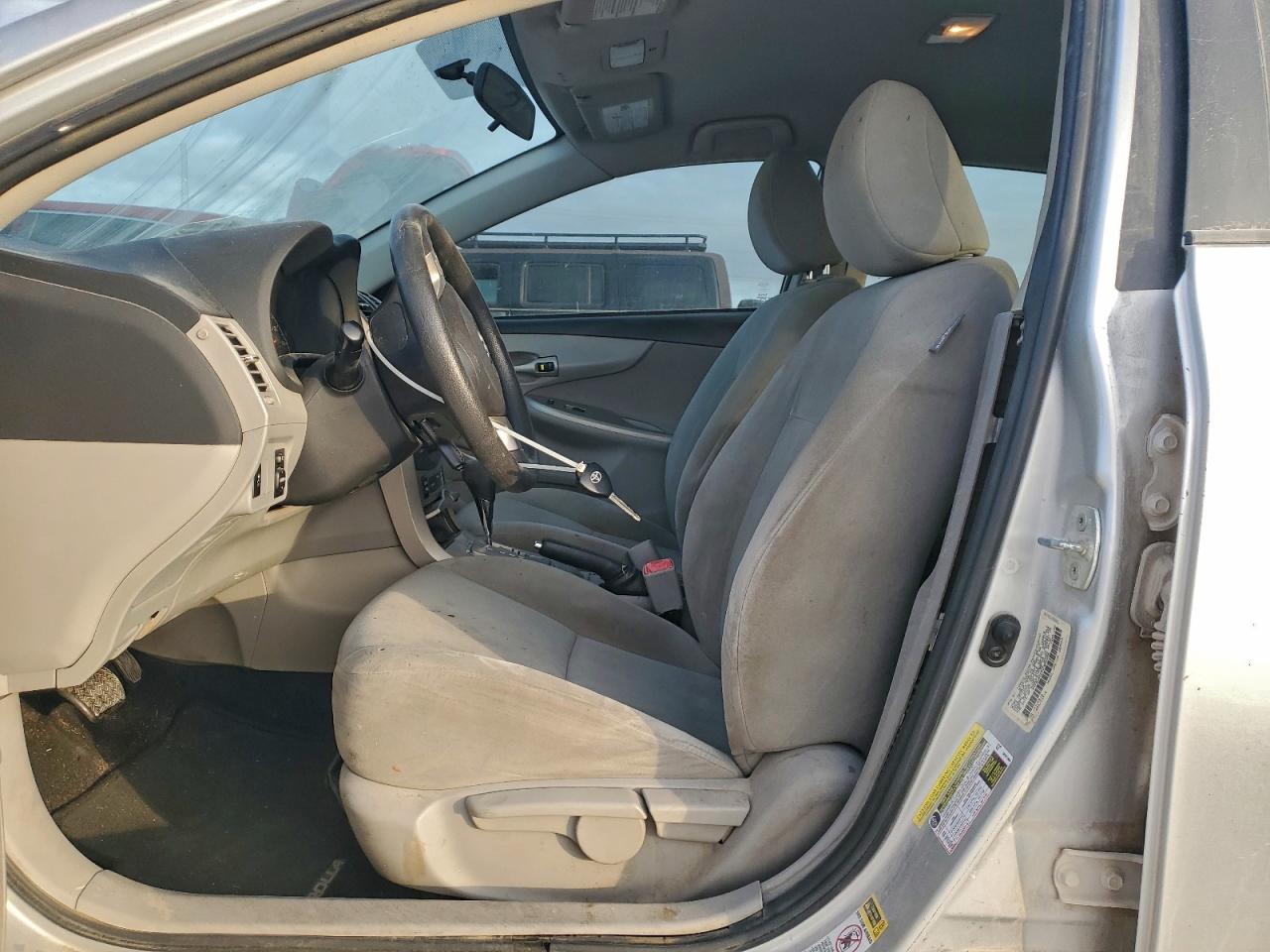 2012 TOYOTA COROLLA BASE photo 7