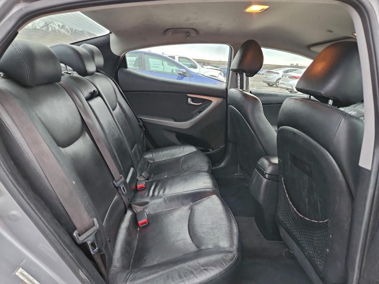 2014 HYUNDAI ELANTRA SE photo 10