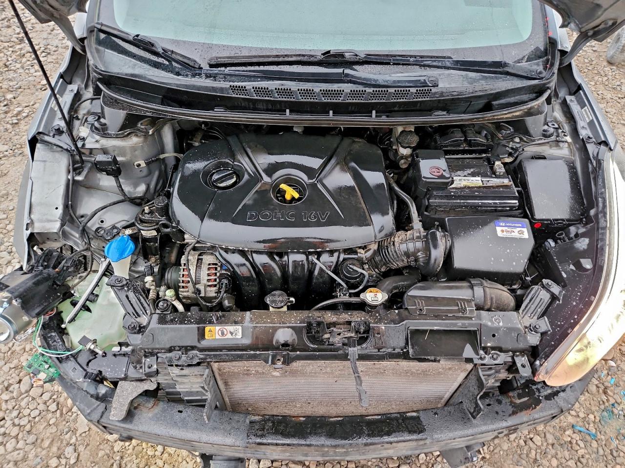 2014 HYUNDAI ELANTRA SE photo 11