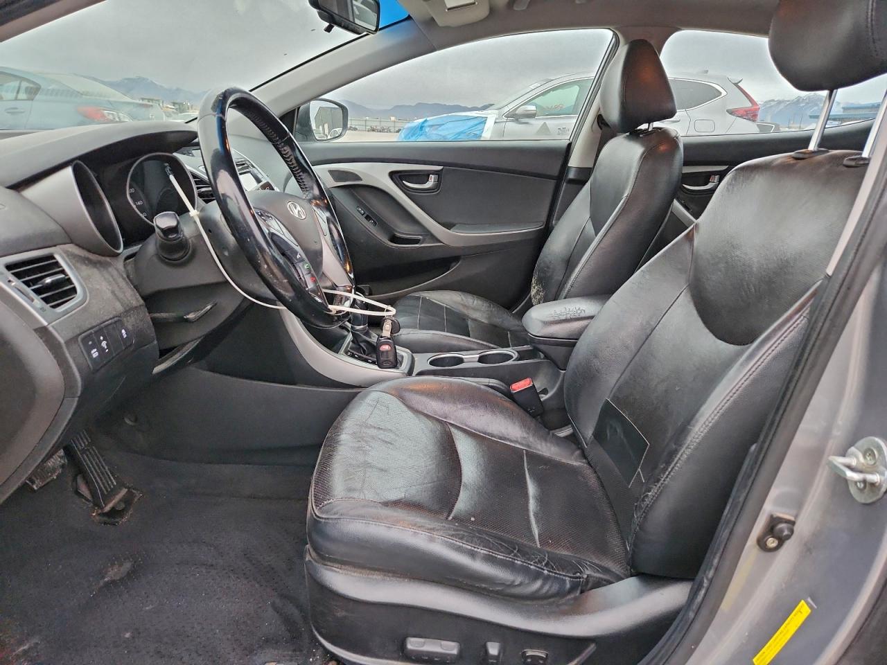 2014 HYUNDAI ELANTRA SE photo 7