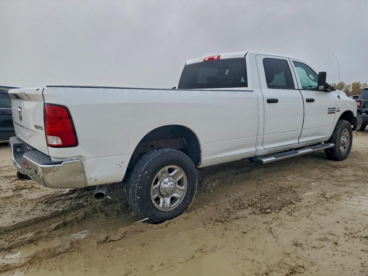 2017 RAM 2500 ST photo 3