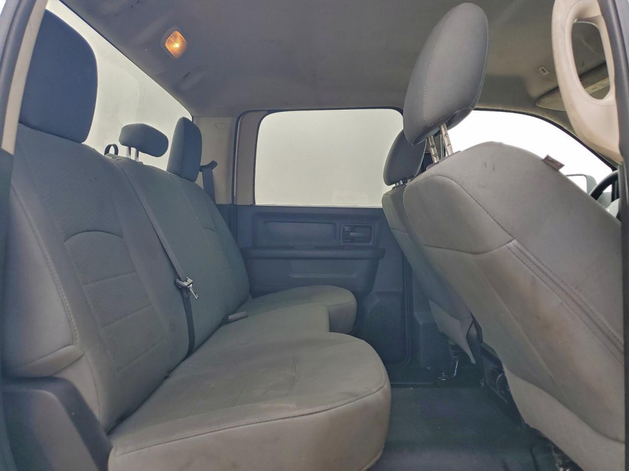2017 RAM 2500 ST photo 10