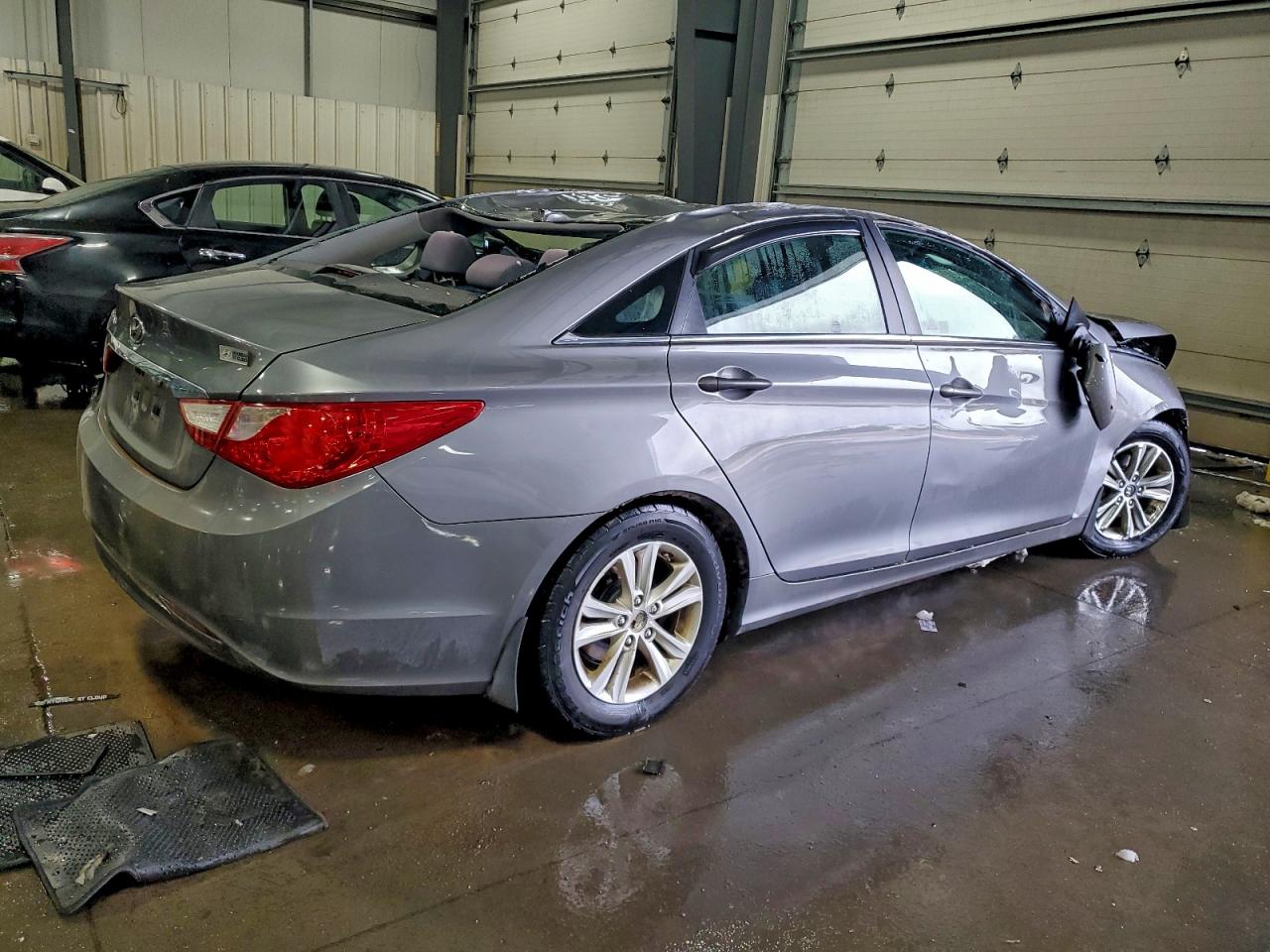 2011 HYUNDAI SONATA GLS photo 3