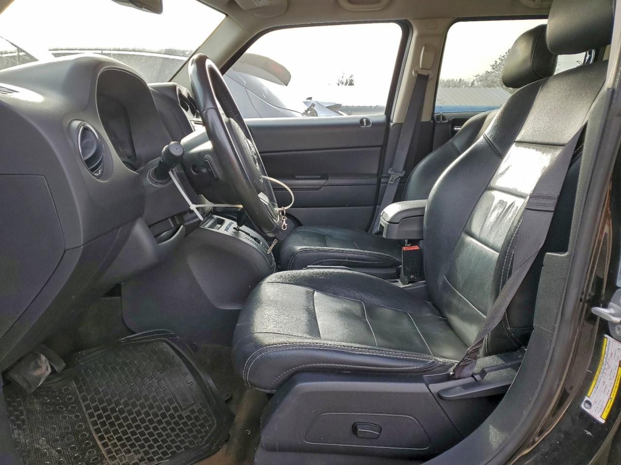 2017 JEEP PATRIOT LATITUDE photo 7