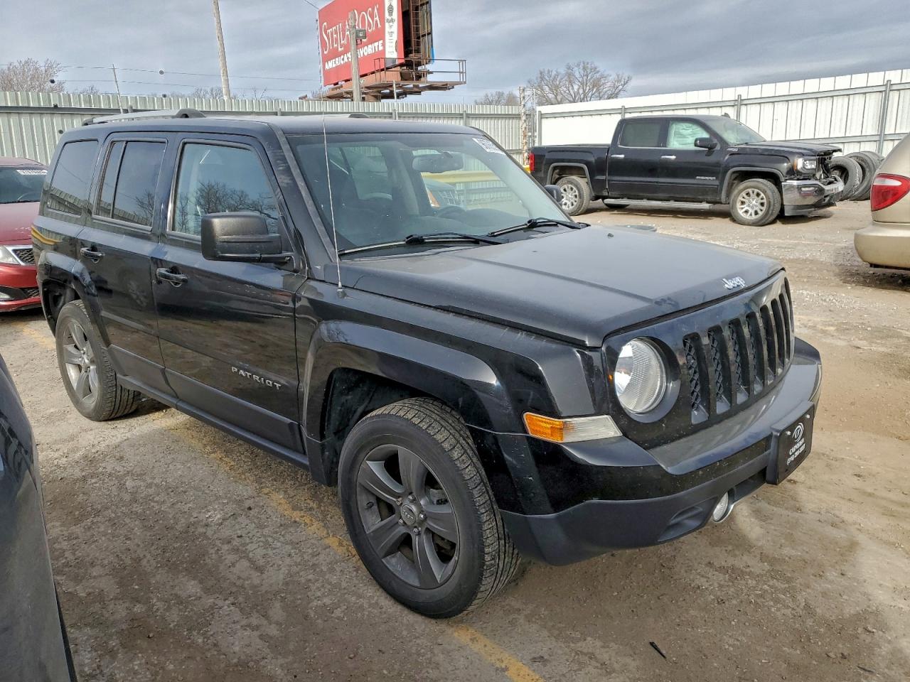 2017 JEEP PATRIOT LATITUDE photo 4