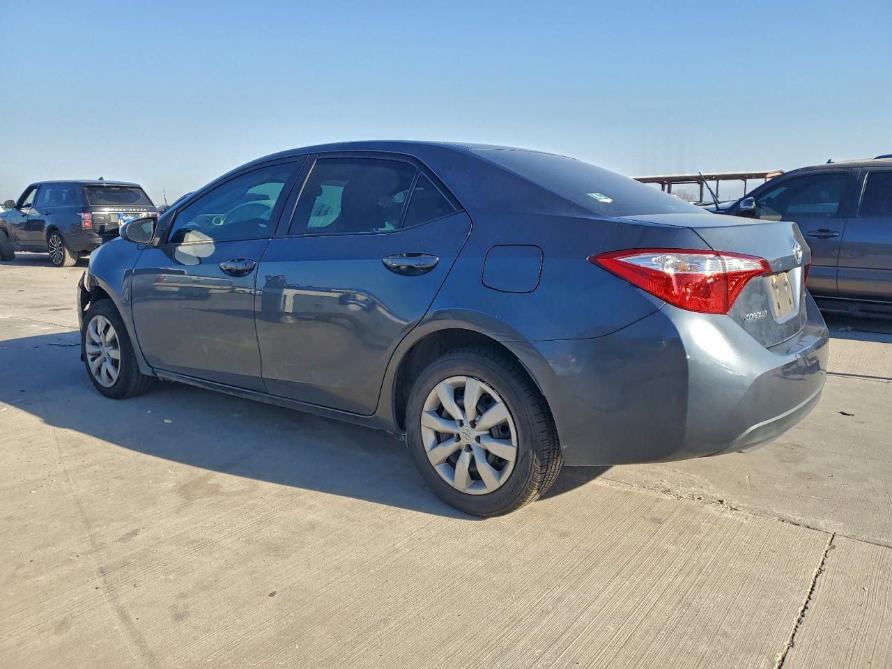 2016 TOYOTA COROLLA L photo 2