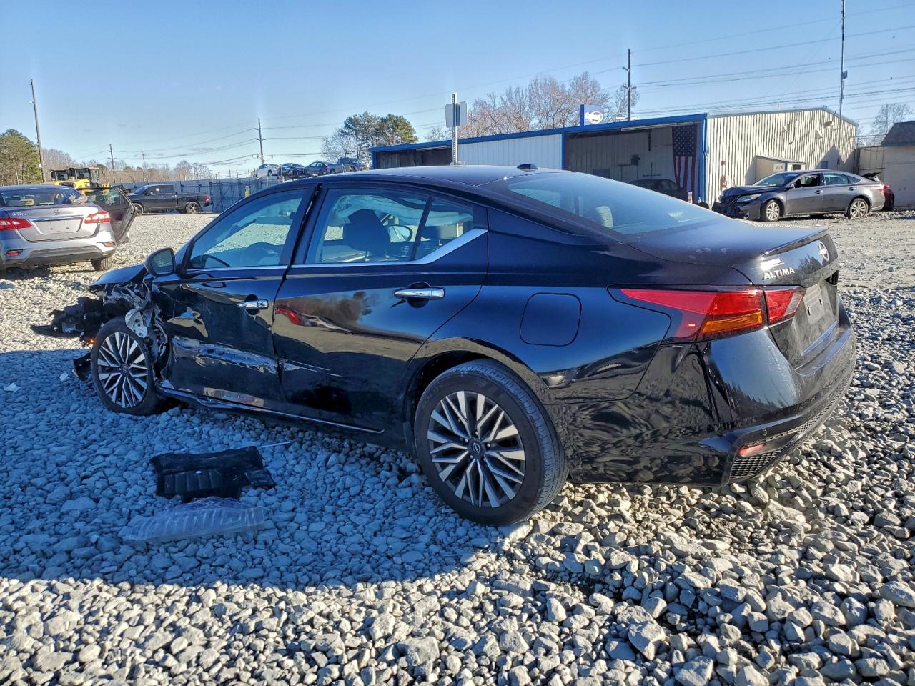 2024 NISSAN ALTIMA SV photo 2