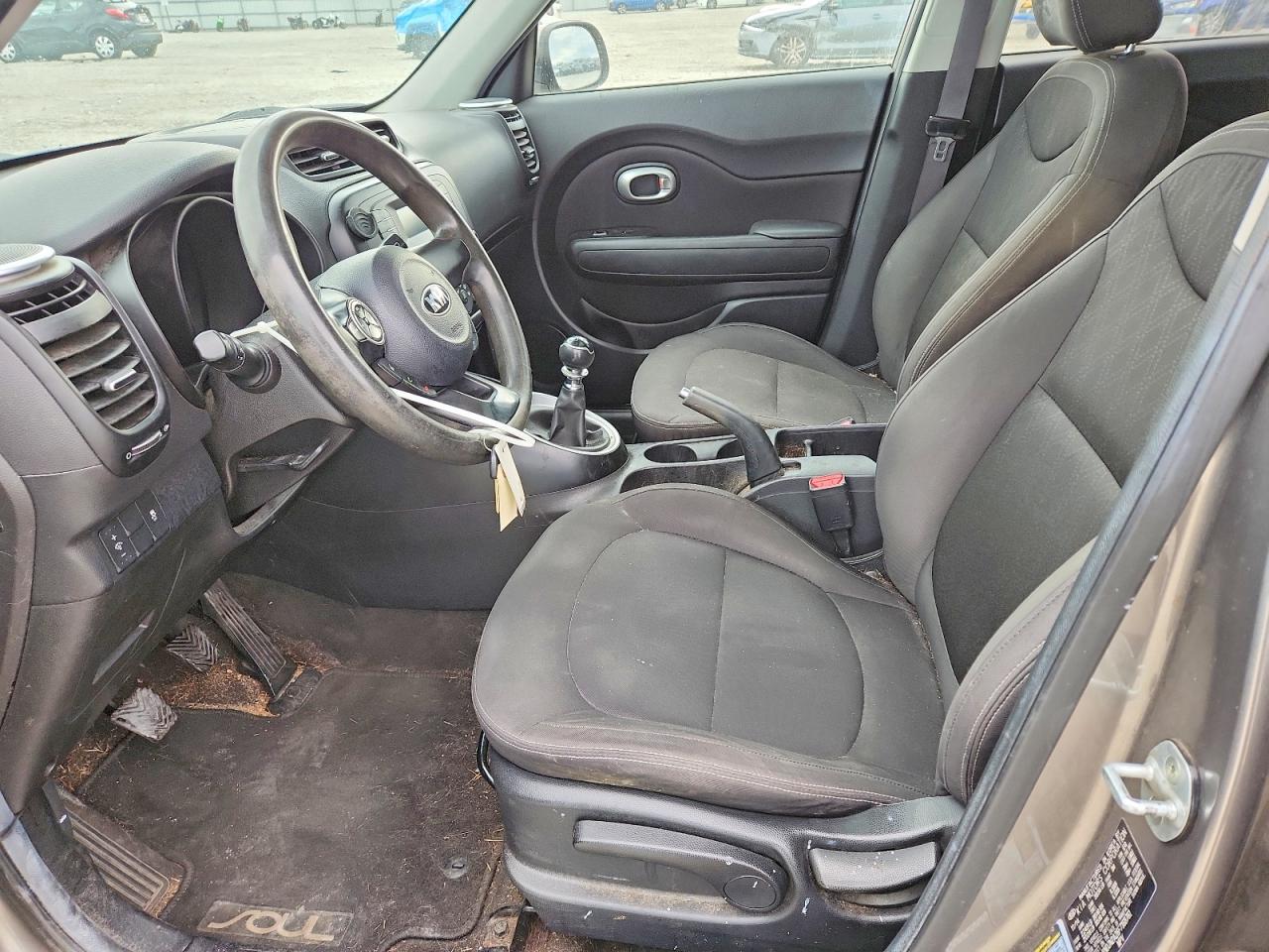 2015 KIA SOUL photo 7