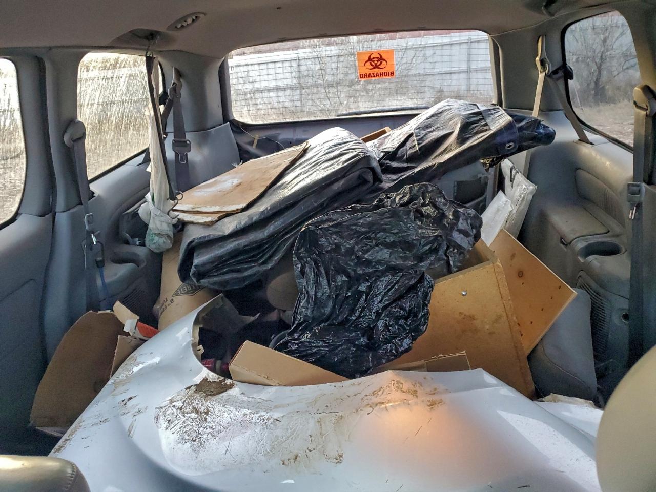 1999 TOYOTA SIENNA LE photo 10