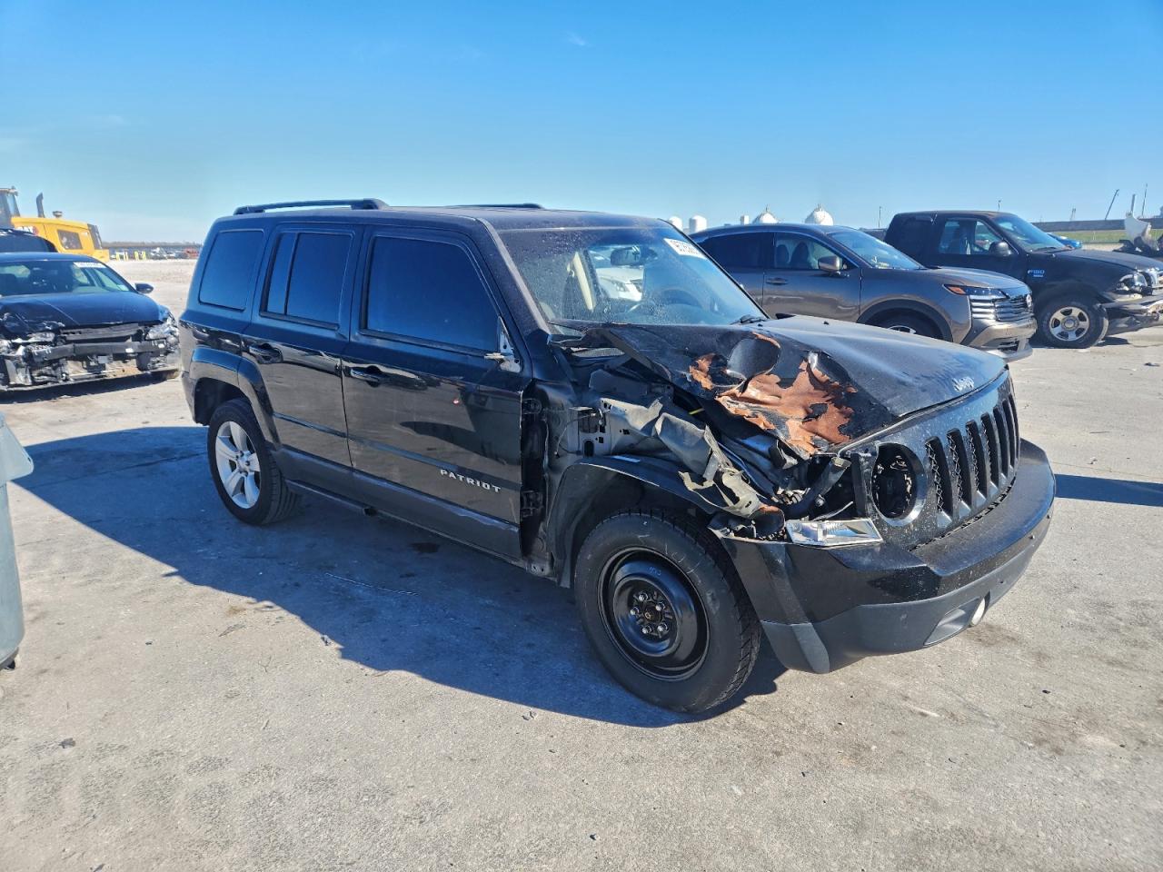 2017 JEEP PATRIOT LATITUDE photo 4