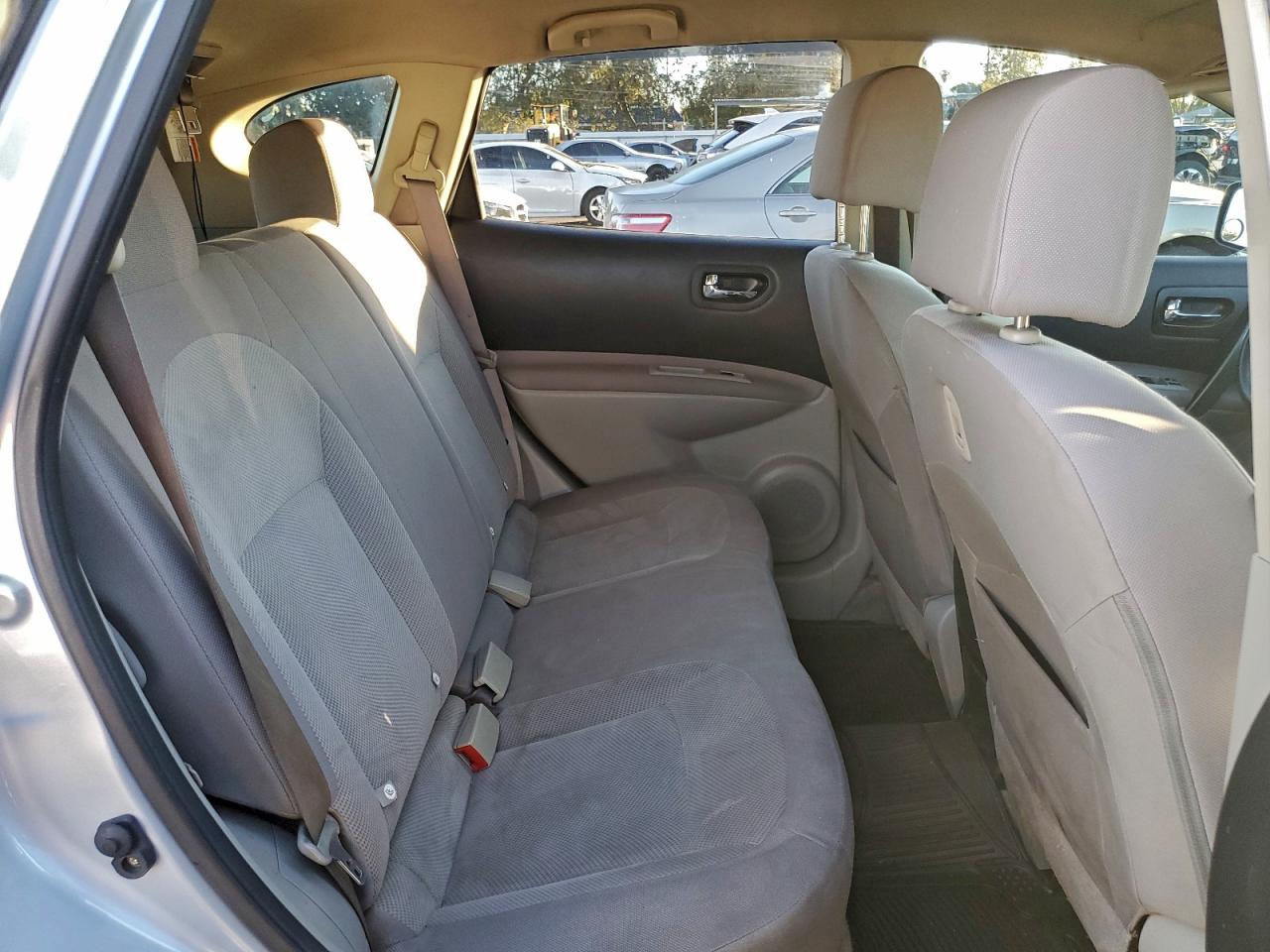 2013 NISSAN ROGUE S photo 11