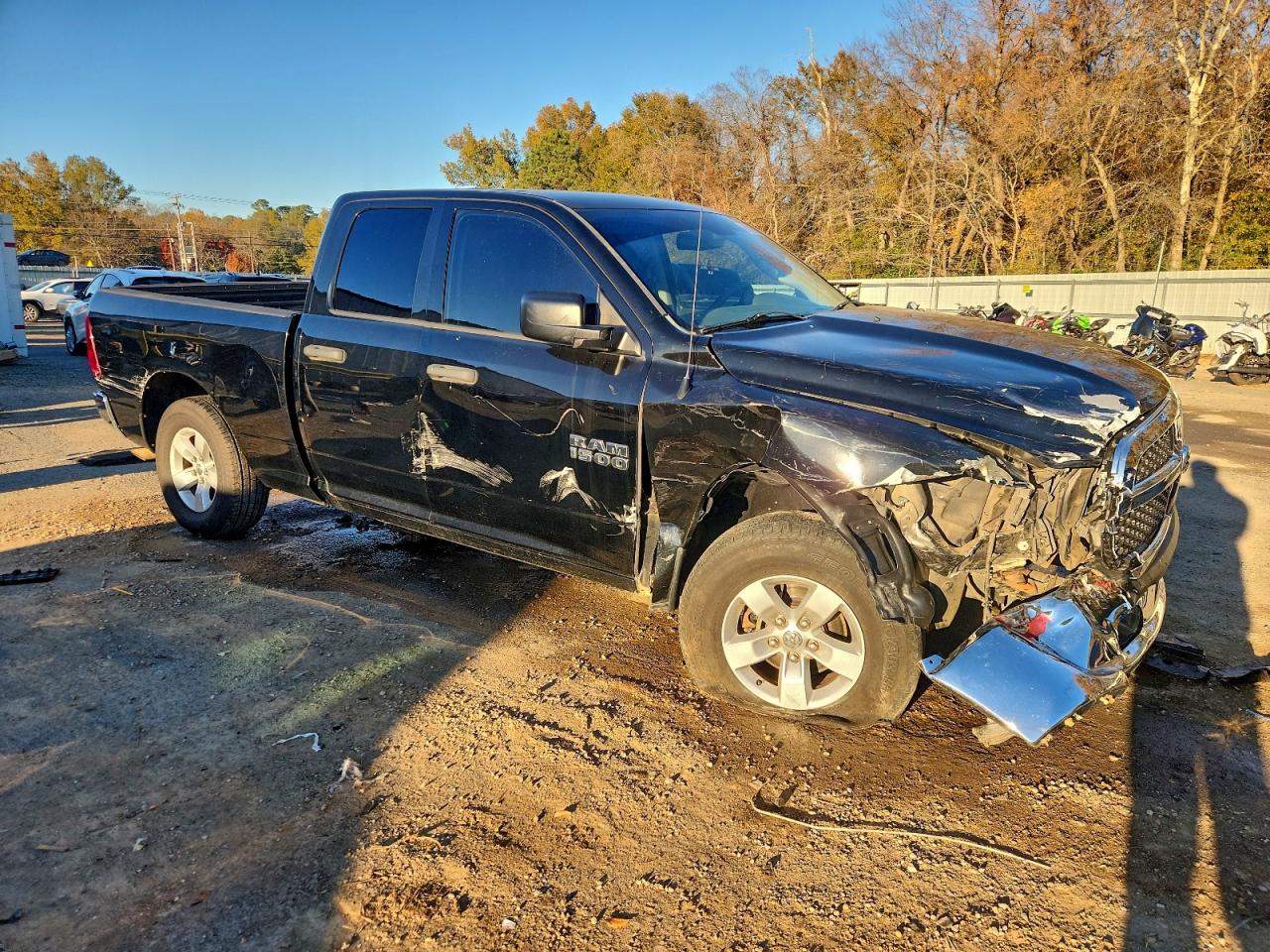 2015 RAM 1500 ST photo 4