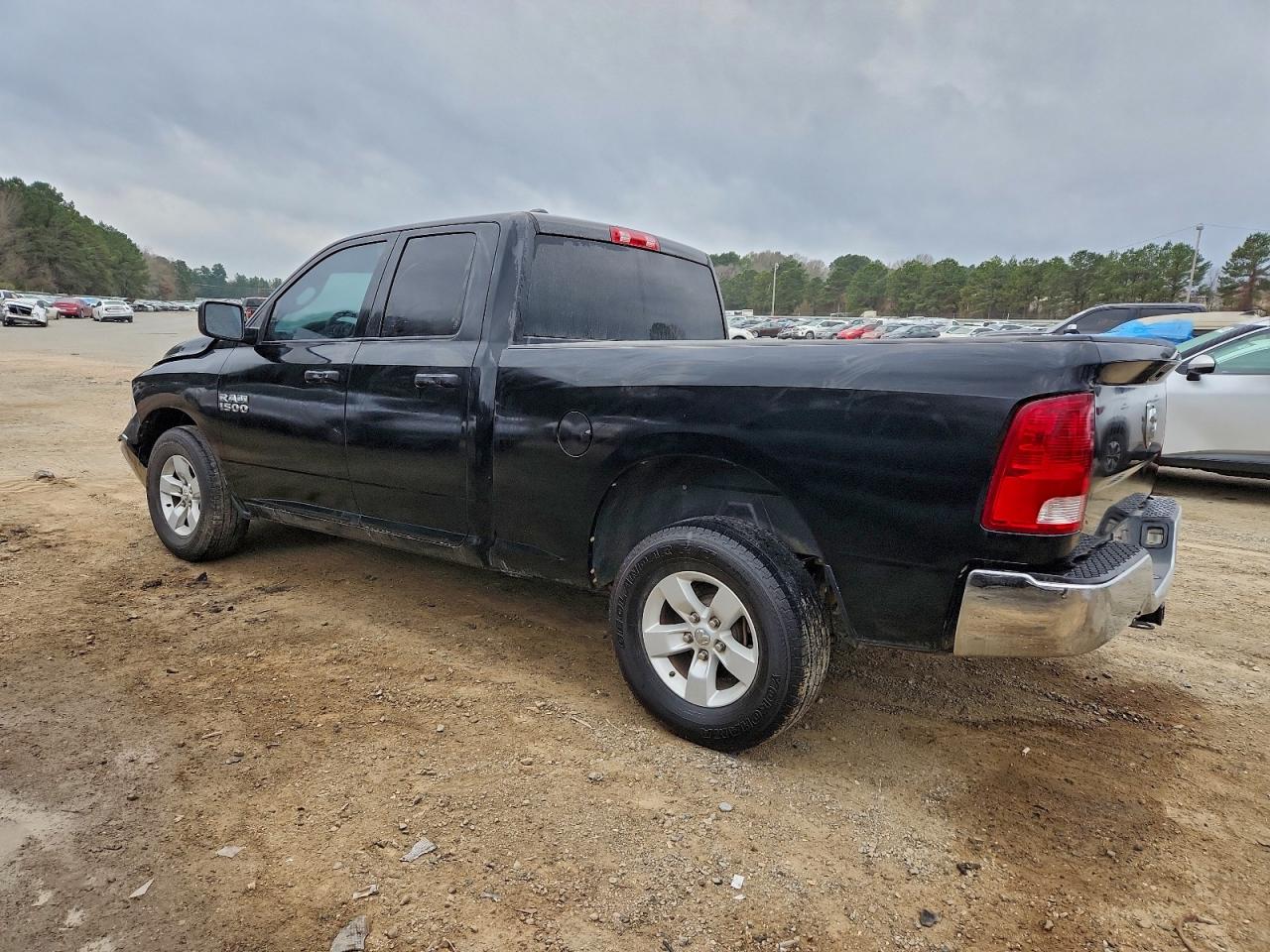 2015 RAM 1500 ST photo 2