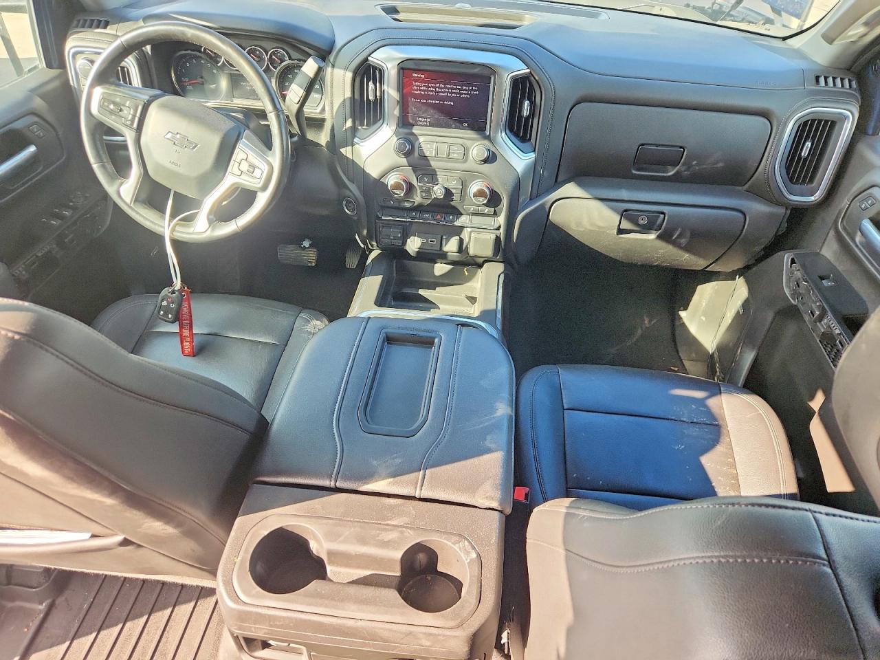 2021 CHEVROLET SILVERADO K1500 RST photo 8