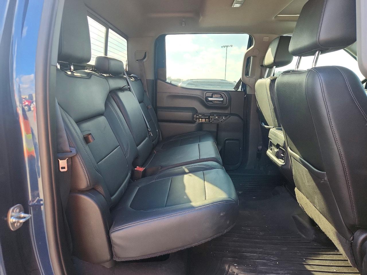 2021 CHEVROLET SILVERADO K1500 RST photo 10