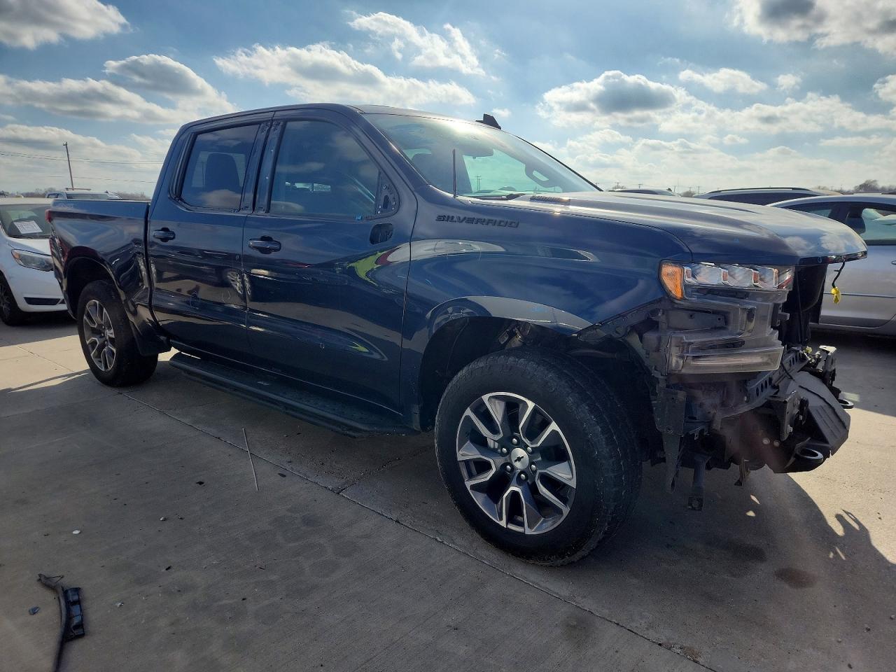 2021 CHEVROLET SILVERADO K1500 RST photo 4