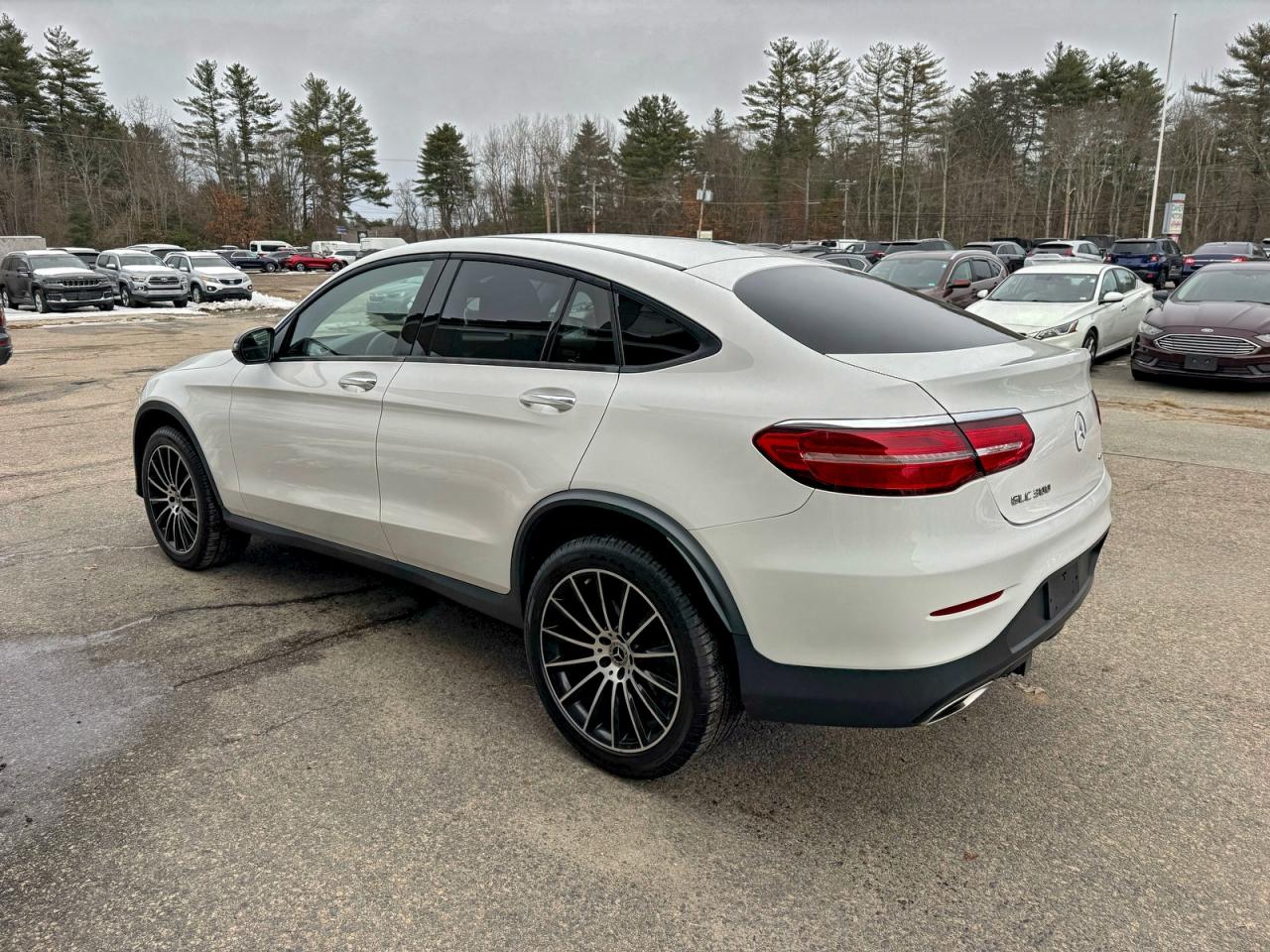 2017 MERCEDES-BENZ GLC COUPE 300 4MATIC photo 3