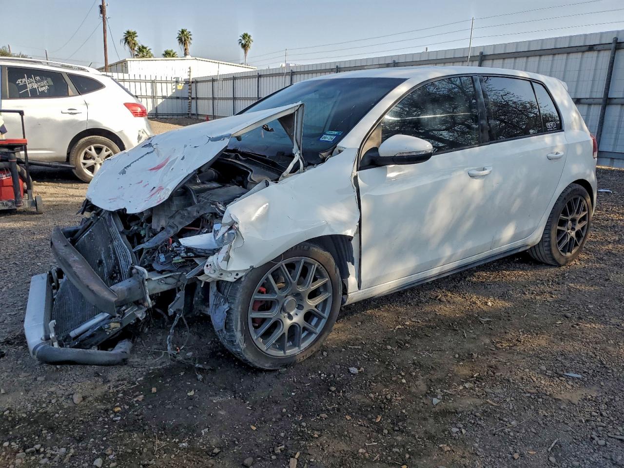 2013 VOLKSWAGEN GTI