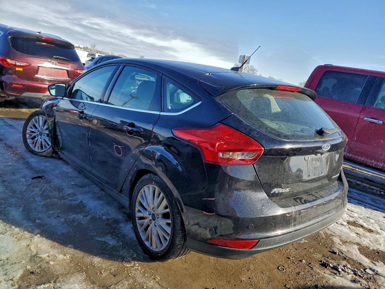 2017 FORD FOCUS TITANIUM photo 2