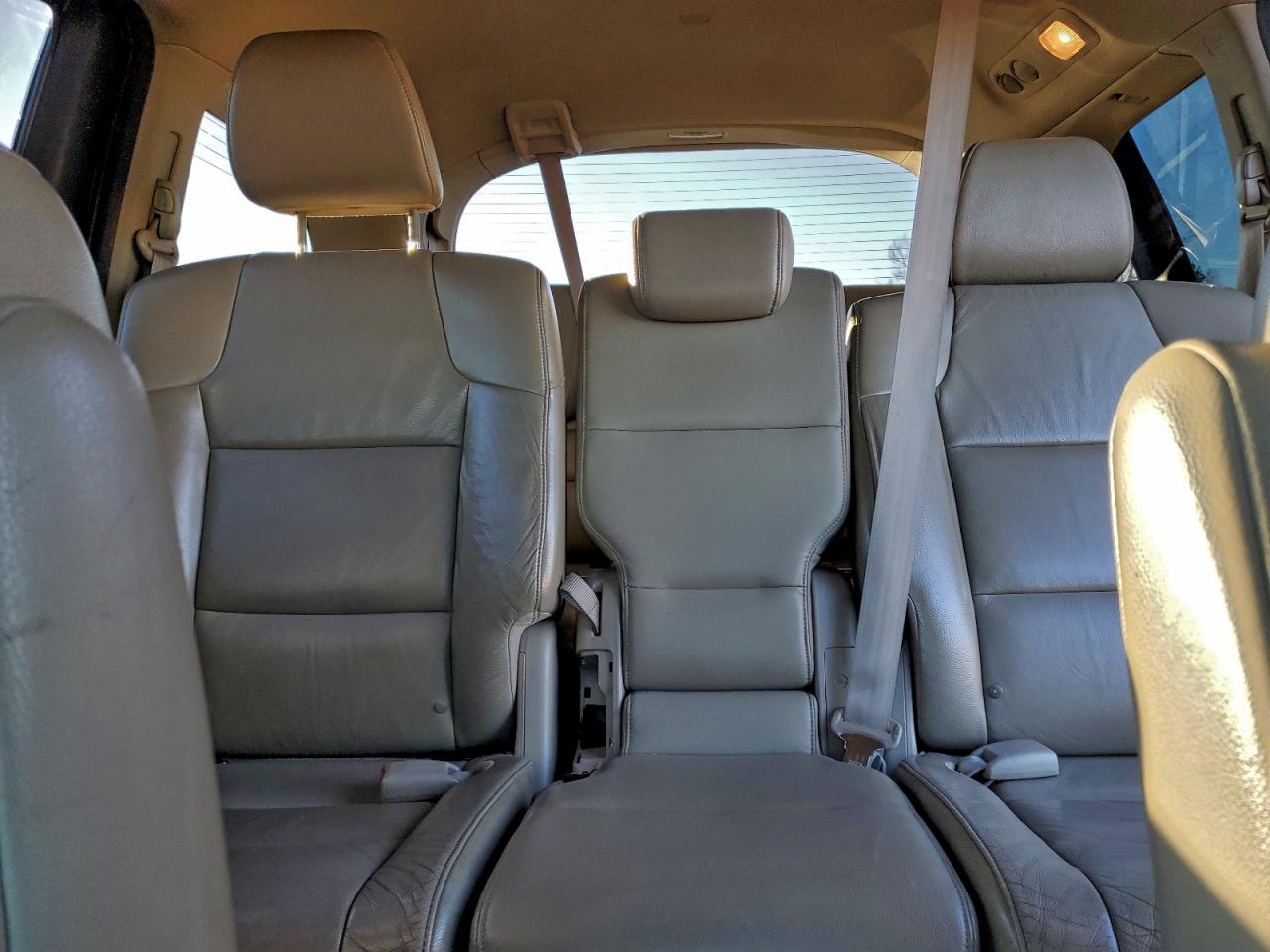 2012 HONDA ODYSSEY EXL photo 10