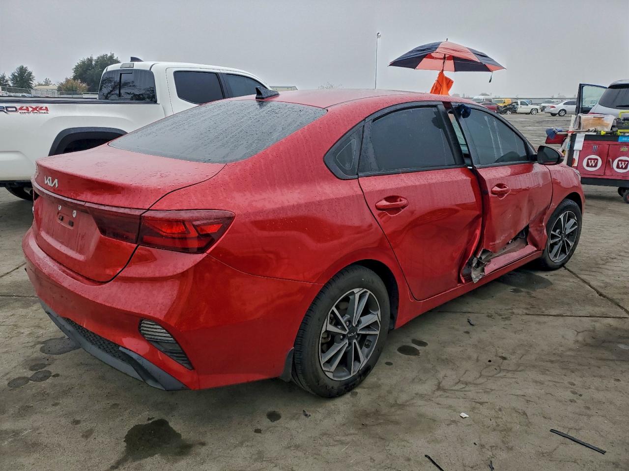 2023 KIA FORTE LX photo 3